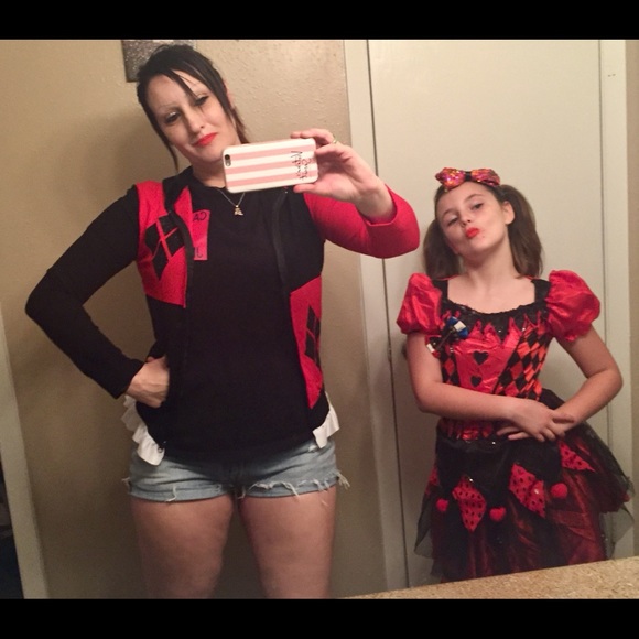 Meet your Posher, Crystal - Picture 2 of 5